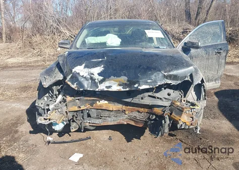 2010 Ford Taurus Sel z USA, uszkodzony, nr VIN 1FAHP2EW3AG170598